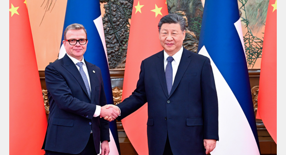 習(xí)近平會(huì)見芬蘭總理奧爾波